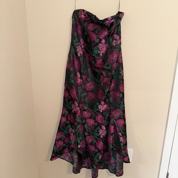 orchard views strapless floral mermaid maxi dress (XL) - Picture 2 of 5